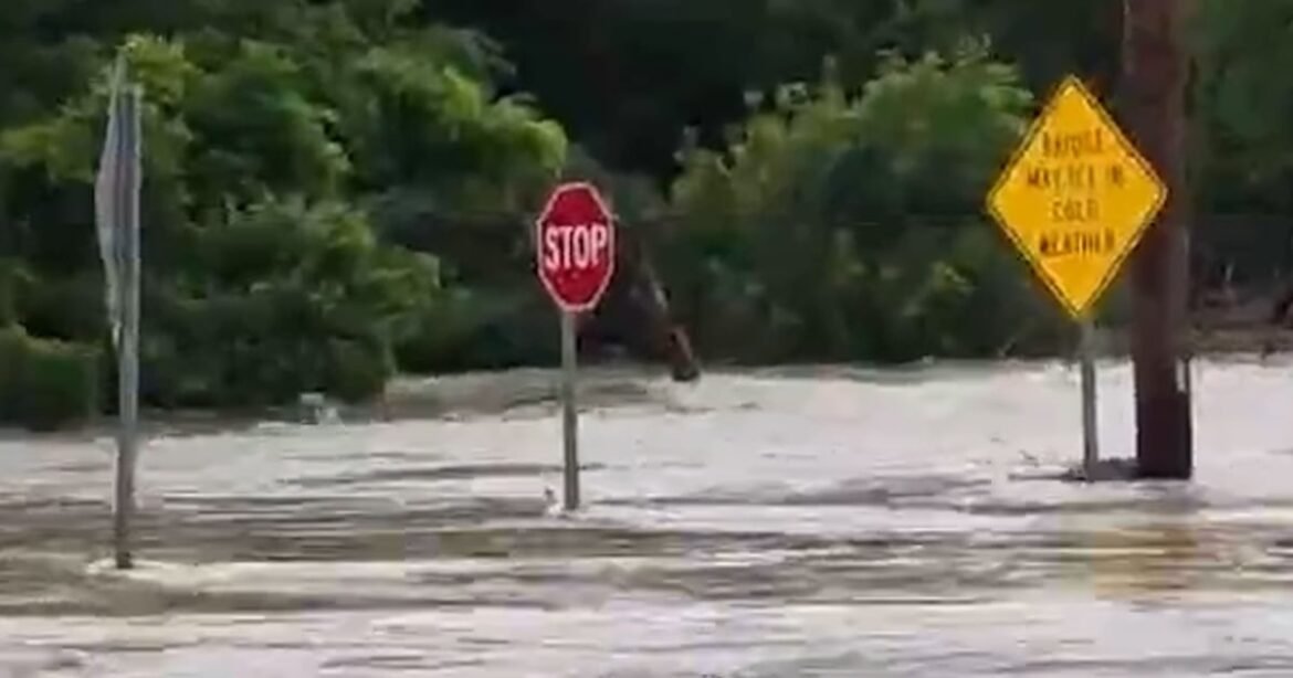 Flash flooding kills at least one person in Texas