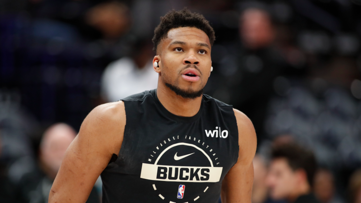 Giannis Antetokounmpo trade rumors: Bucks owner puts a clock on star's future