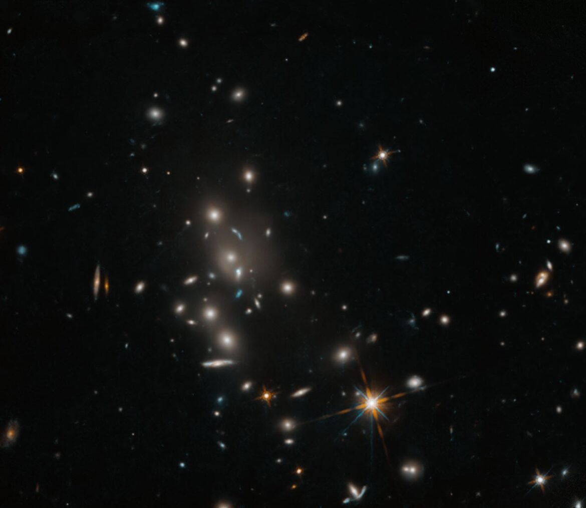Hubble Captures Galaxy Cluster - NASA Science