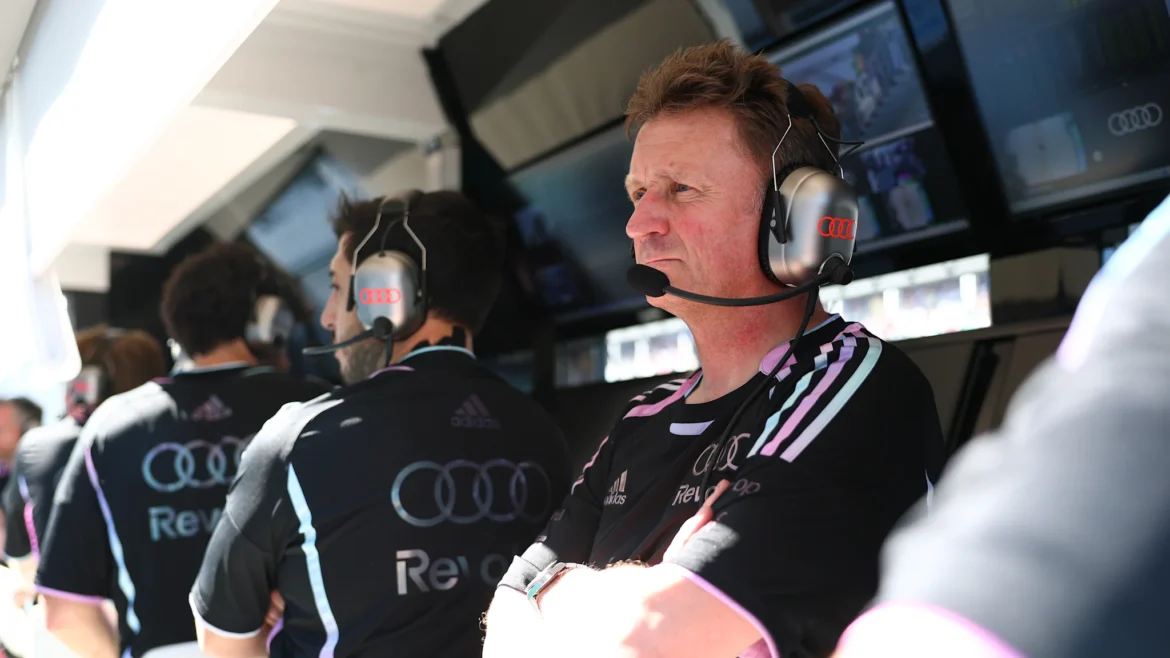 MONTREAL, QUEBEC - JUNE 15: George Russell of Great Britain driving the (63) Mercedes AMG Petronas
