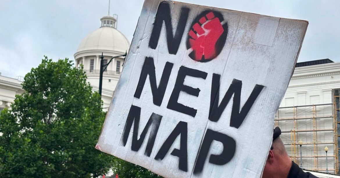 In Approving Alabama Gerrymander, the Roberts Court Shows Its Naked Political Bias – Mother Jones