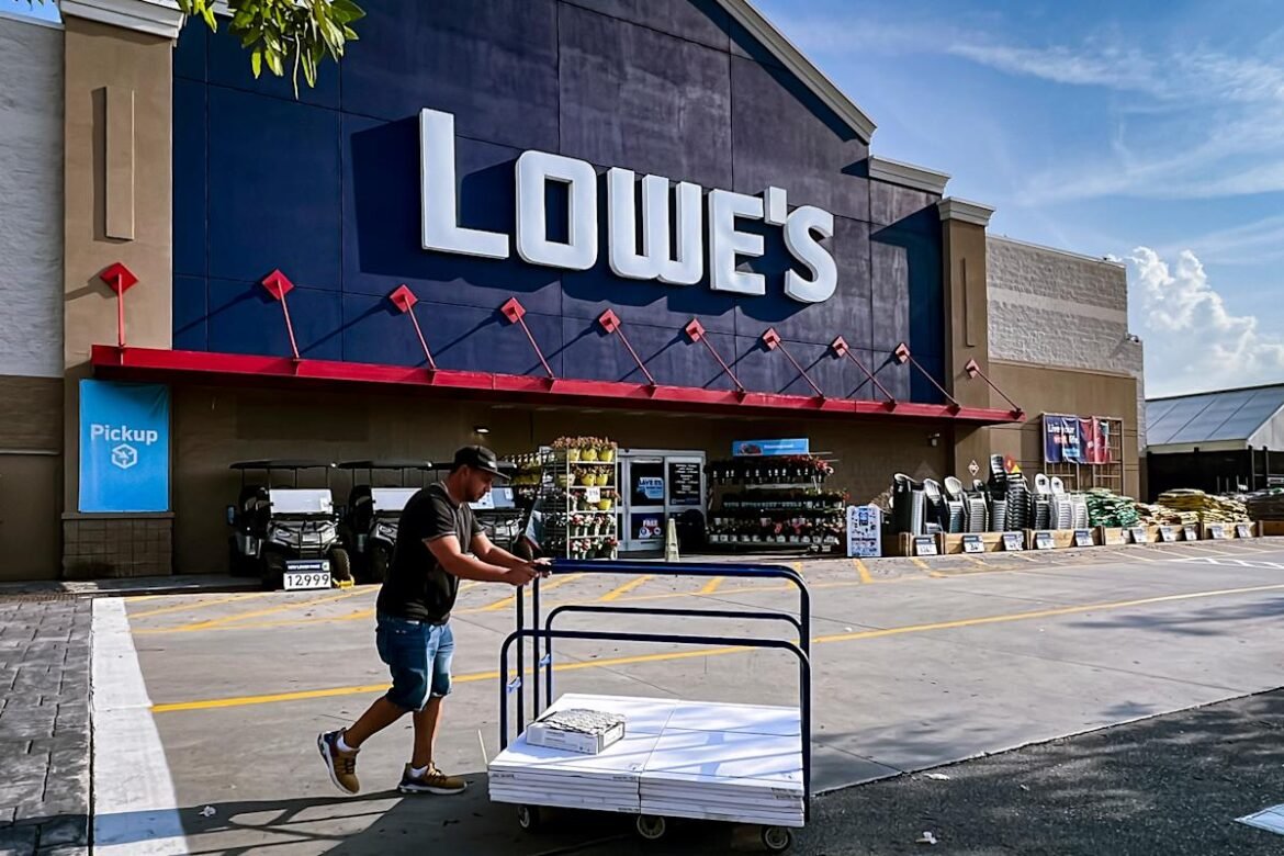 Lowe's CEO says this is the 'most difficult housing market' since the financial crisis
