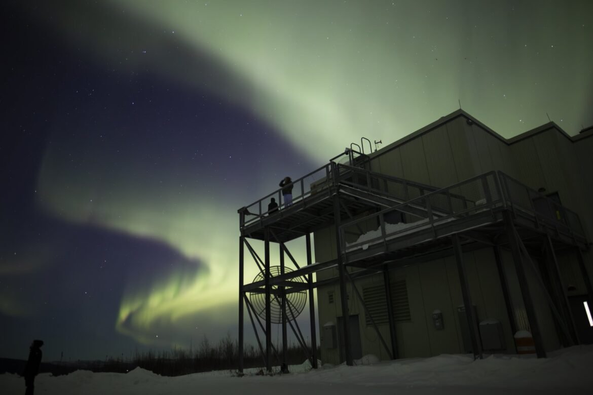 MIT students study plasma physics beneath Alaska’s aurora | MIT News