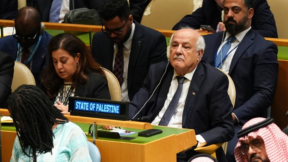 Palestinians bow to U.S. pressure over U.N. job : NPR