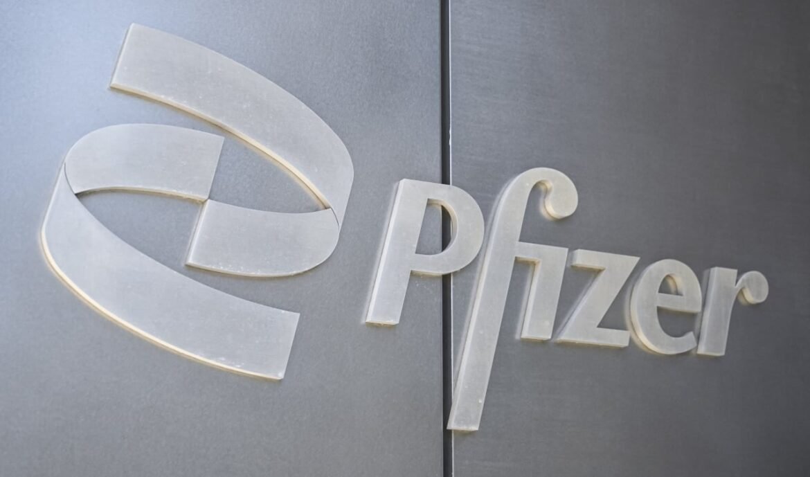 Pfizer's COVID franchise keeps guidance level after strong Q1