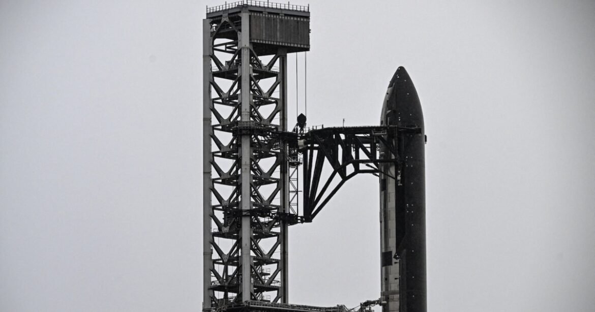 SpaceX scrubs Starship V3 rocket launch