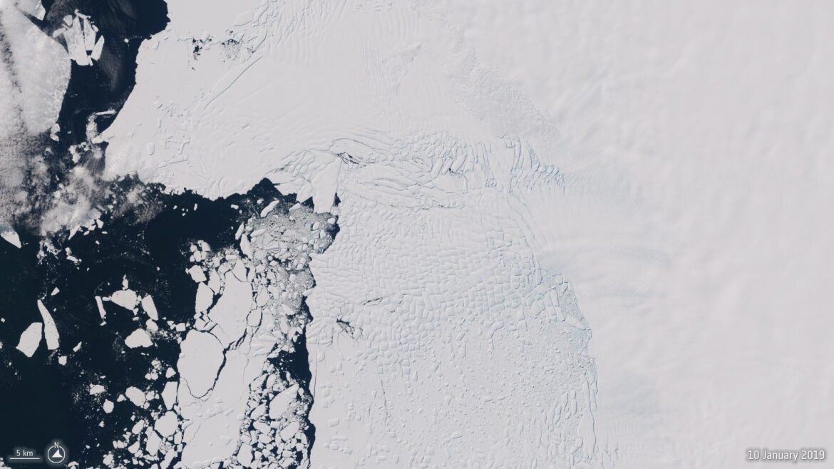 A satellite image of the Thwaites Glacier captured by the Copernicus Sentinel-2 mission on 11 September 2019.