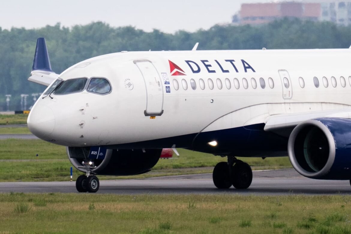 This hedge fund just dumped the ‘big three’ airline stocks, as the industry faces soaring fuel costs