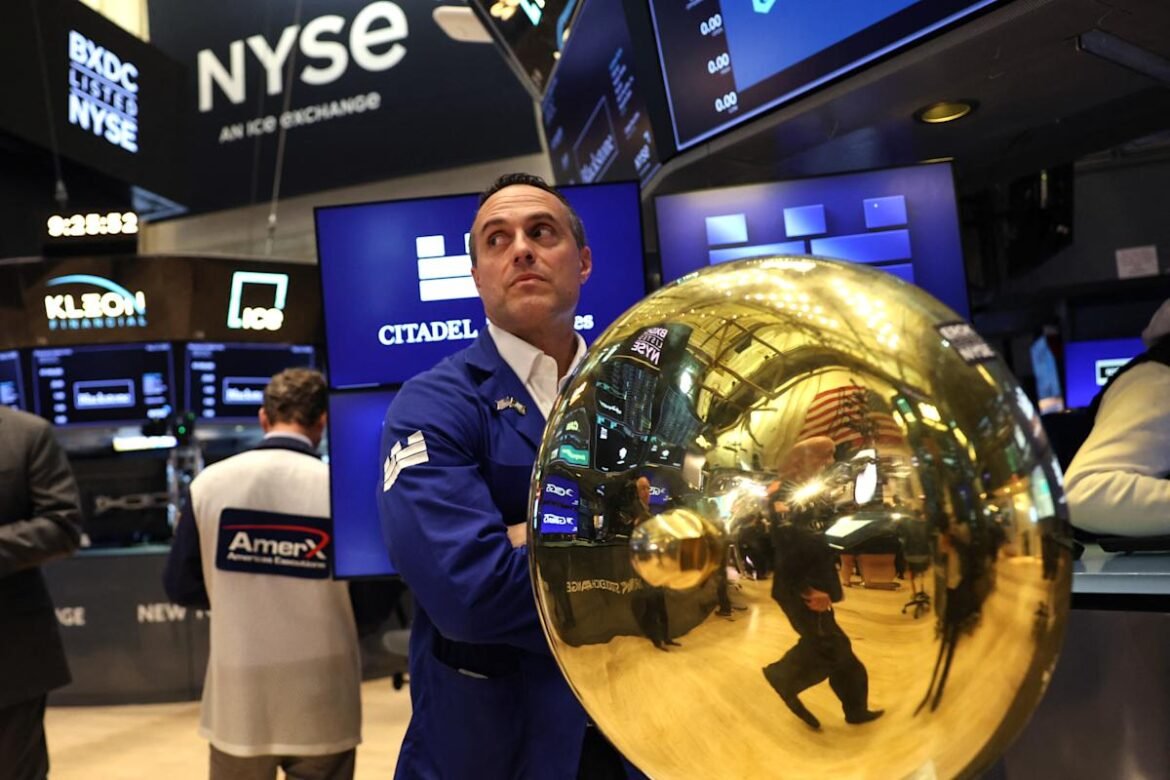 Wall Street sees bubble-like euphoria in AI-fueled semiconductor rally