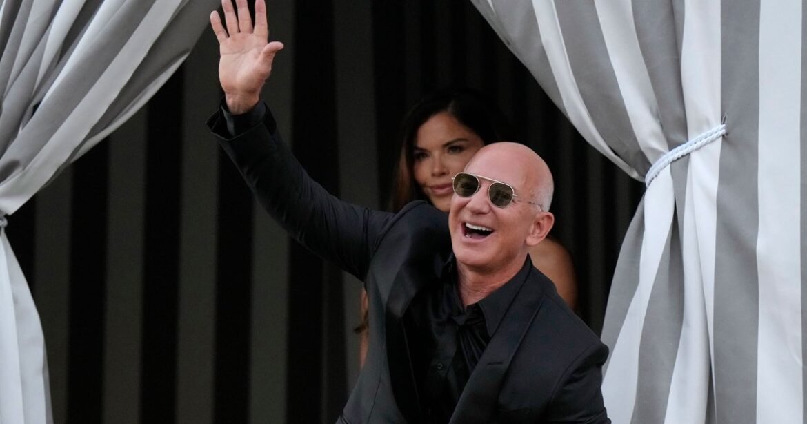Why Billionaires Pay Much Less Tax Than the Average American – Mother Jones