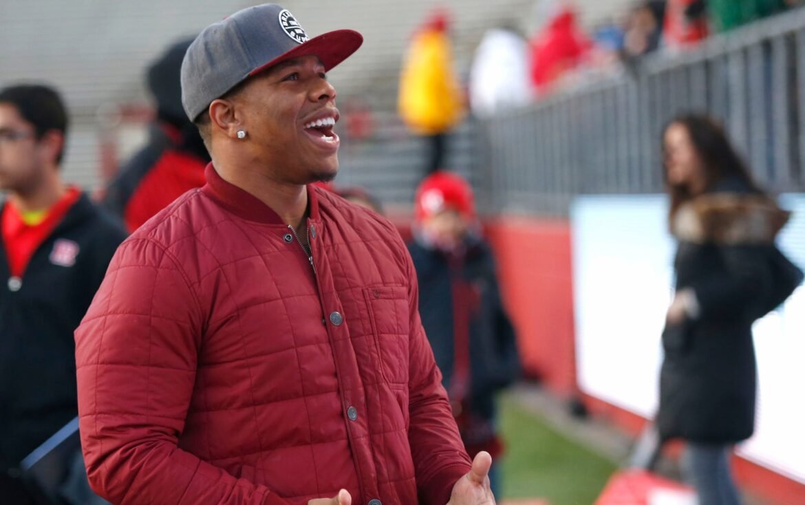 Ray Rice is returning to Rutgers on Tuesday to receive his diploma, 18 years after he left the football program early to turn pro. (NJ Advance Media file photo)