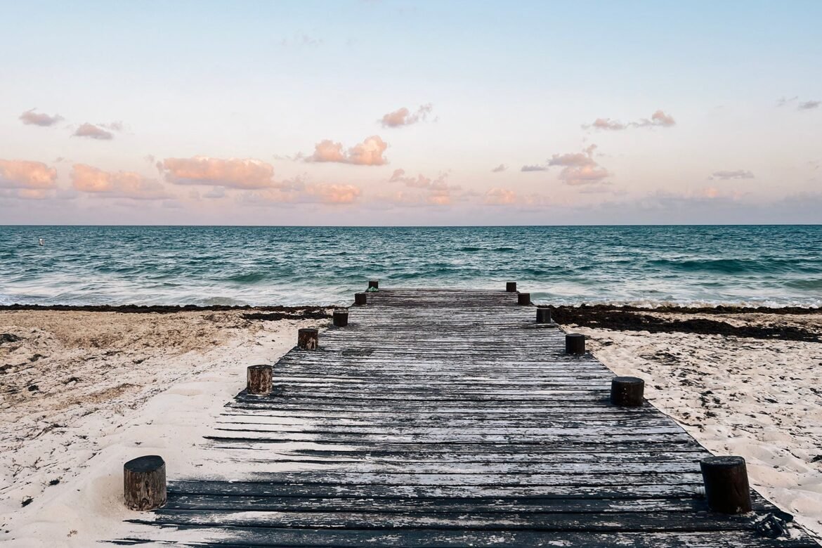3-night stays at 5 all-inclusive resorts for 100k points