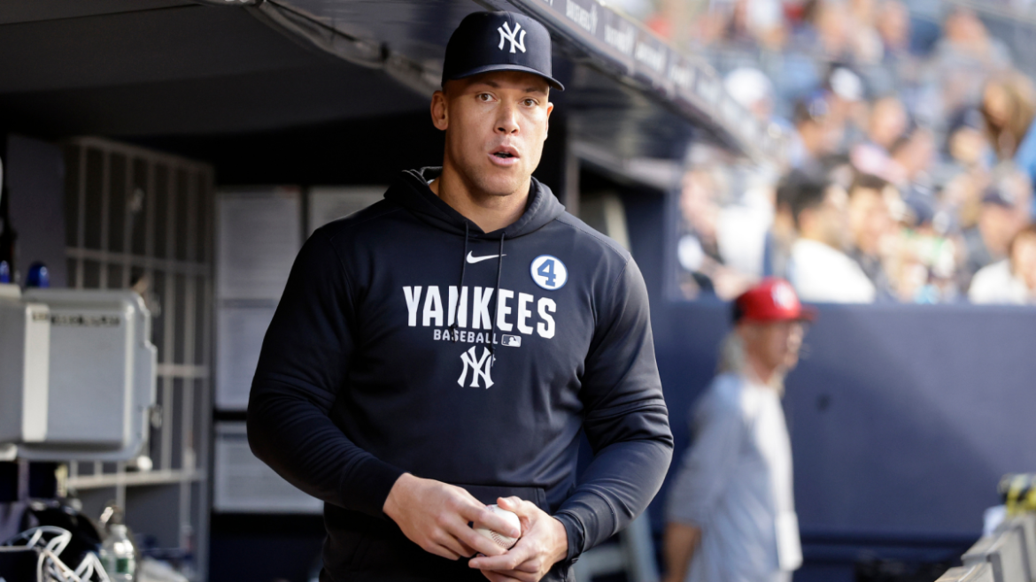 Aaron Judge injury: Yankees slugger expected to miss significant time with stress fracture