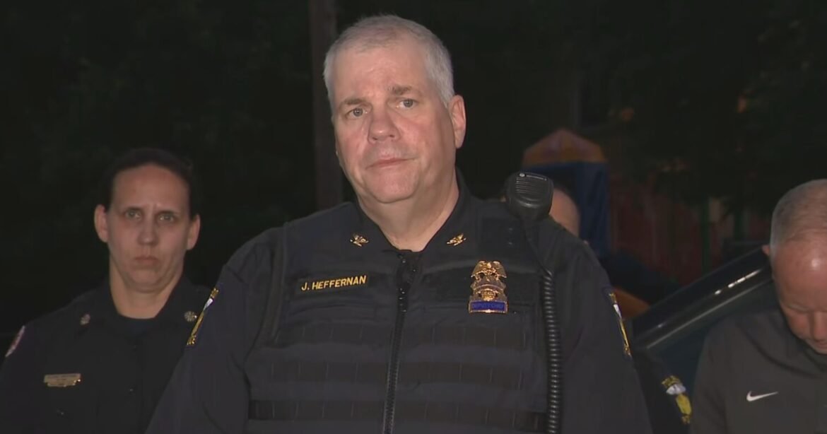 At least 12 shot near Ohio festival, gunmen still at large