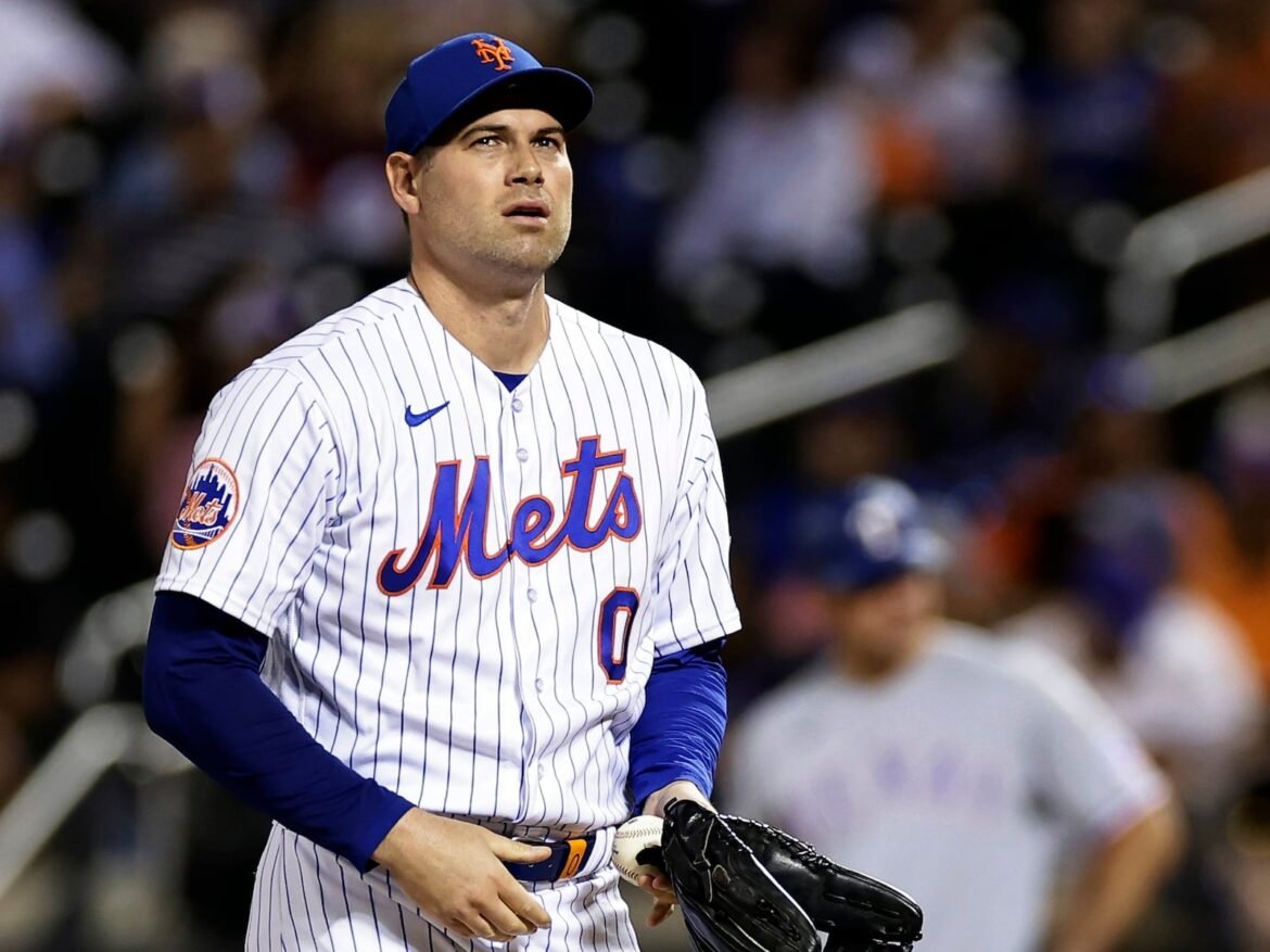 Former New York Mets pitcher Adam Ottavino during the eighth inning of a baseball game Wednesday, Aug. 30, 2023, in New York. (AP Photo/Adam Hunger)