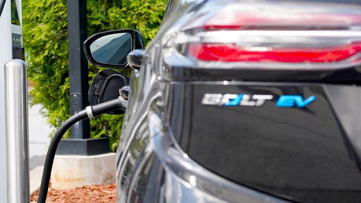 GM releases software update letting some EV owners sell power to the grid