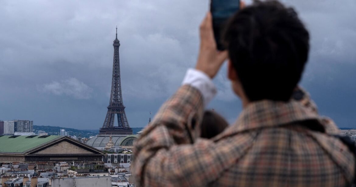 Heading to Europe this summer? What to know about the EU's new Entry/Exit system.