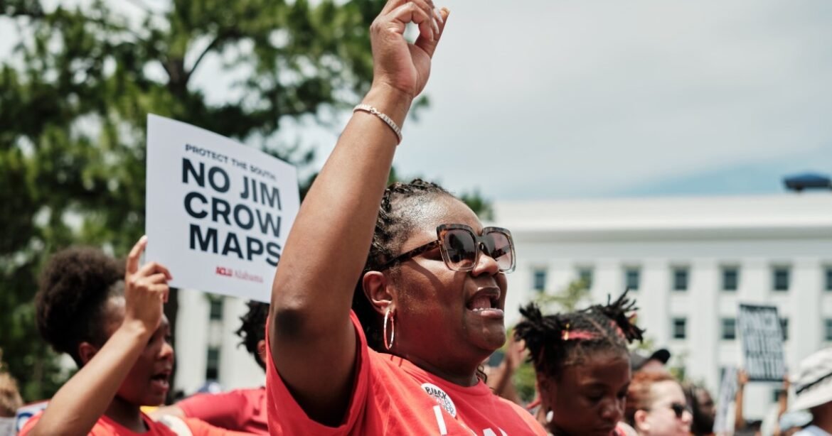 In Alabama, the Roberts Court Hands Republicans Yet Another Shocking Gerrymandering Win – Mother Jones