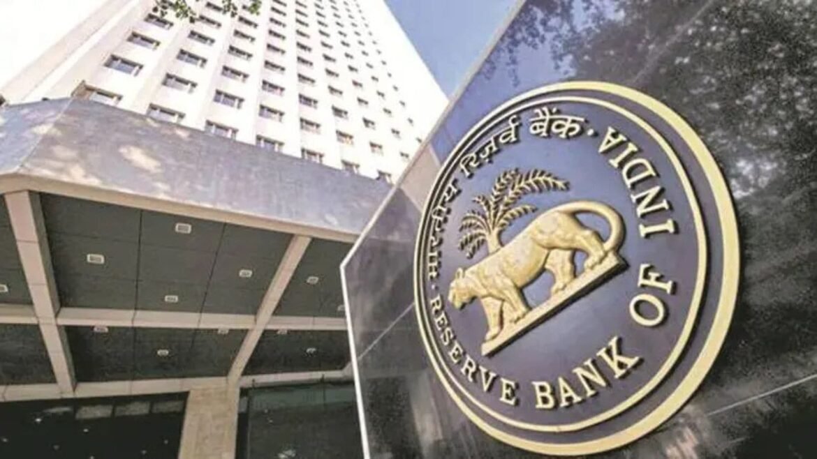 India’s current account surplus narrows to $7.1 billion in Q4