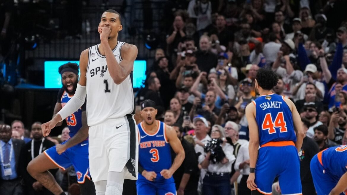 Knicks beat Spurs by one point for 2-0 lead in NBA Finals : NPR