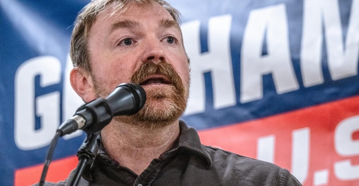 Maine Senate race: Can Graham Platner defeat Susan Collins?