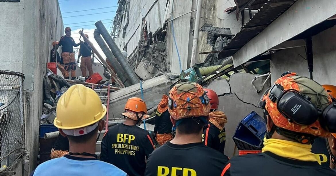 Massive earthquake rocks the Philippines and causes small tsunami