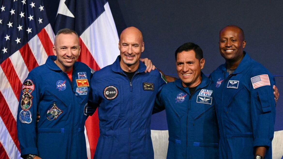 NASA names astronaut crew for Artemis III mission : NPR