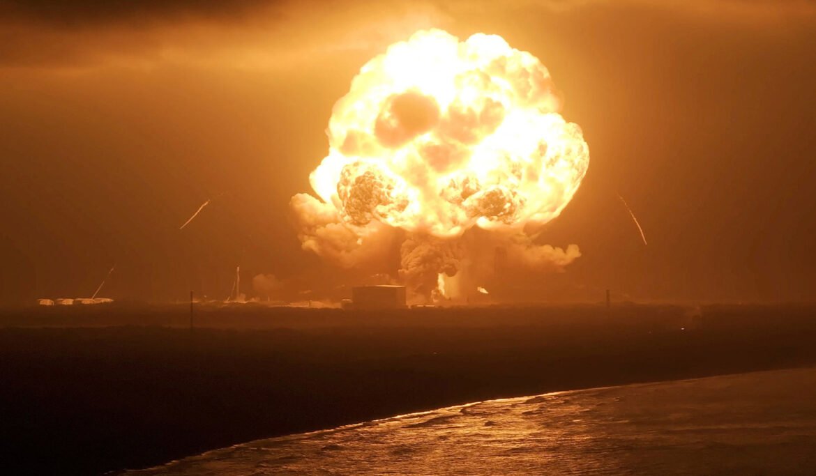 Private Space Programs: Blue Origin Rocket Explosion Shouldn't Affect Approach to Space Exploration
