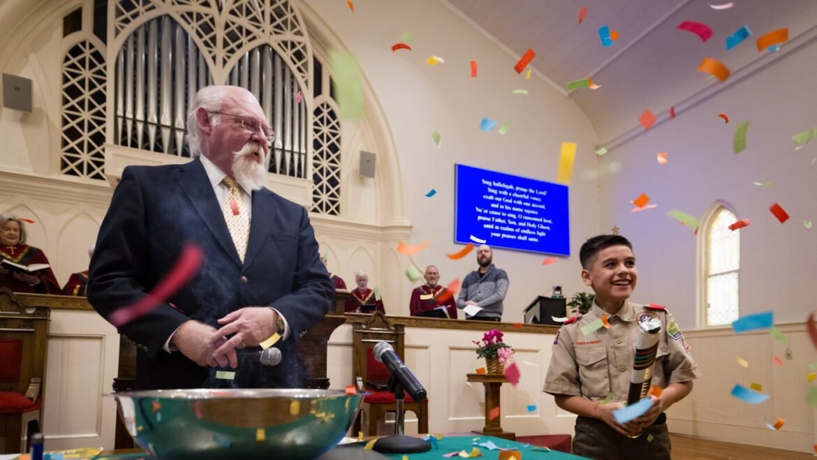 This congregation wipes out medical debt together, putting politics aside : NPR