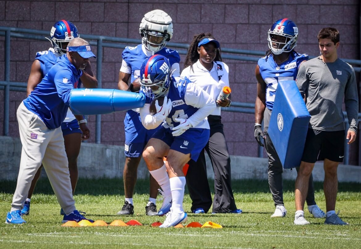 New York Giants RB Cam Skattebo (44) participates in drills during practice at Giants mandatory minicamp, Monday, June 8, 2026 in East Rutherford, N.J.