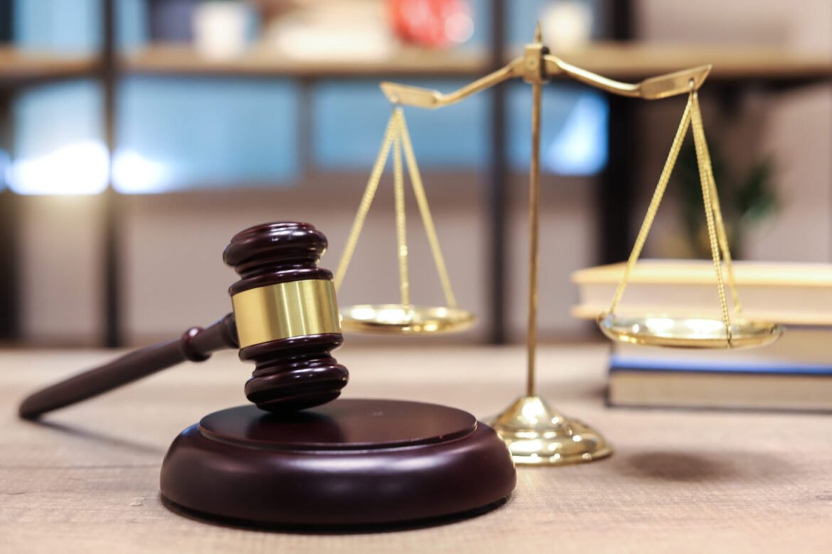To veto or not? All eyes are DeSantis, sovereign immunity bill • Florida Phoenix