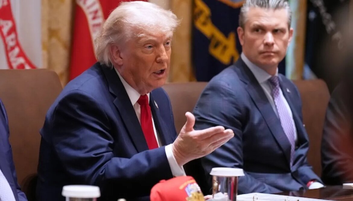 Trump and Hegseth telegraph US attacks on Iran head of time