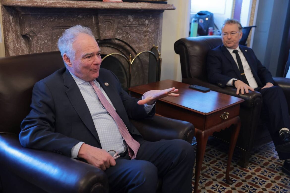 U.S. Sens. Kaine, Paul Question Rubio on Boat-Strike Targeting