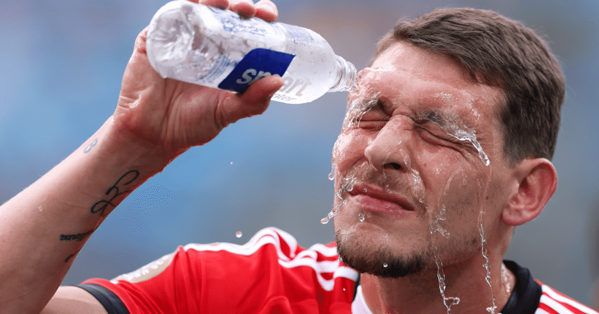 World Cup Players’ Worst Foe on the Pitch This Year May Be the Extreme Heat – Mother Jones