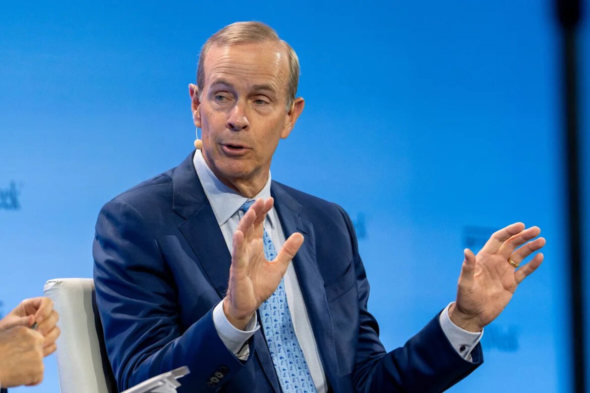 Battered oil major nabs Wolfe buy recommendation