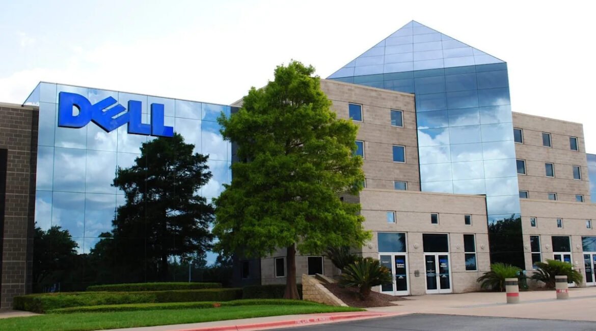 Dell Falls 14%, HPE and Super Micro Slide as AI Hardware Stocks Give Back Gains