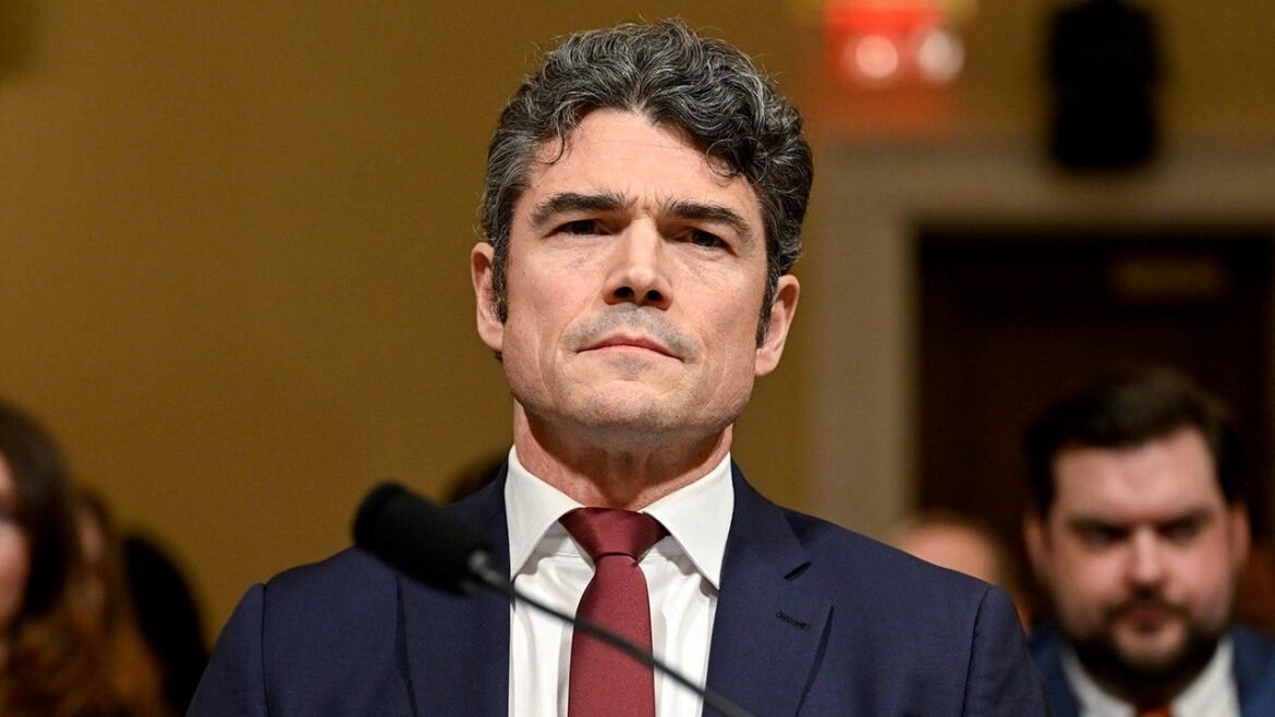 Former counterterrorism chief Joe Kent urges U.S. withdrawal from Middle East