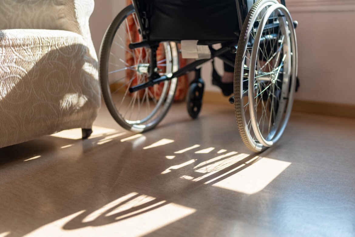 Nursing home group asks for exemptions for Haitians working in Florida facilities • Florida Phoenix
