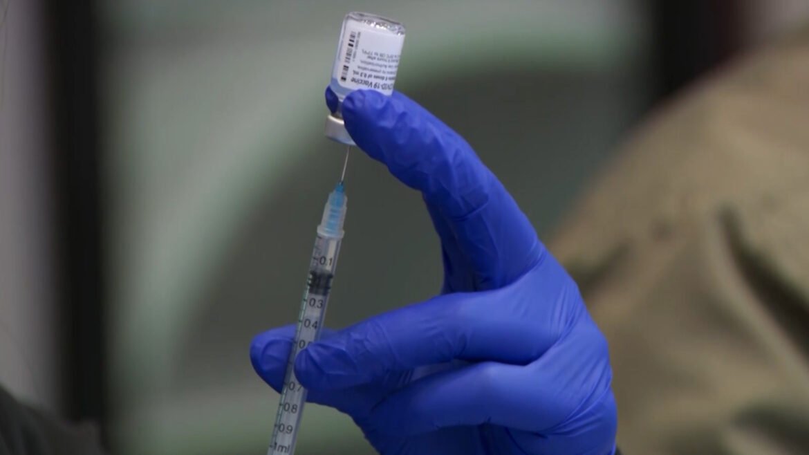 Op-Ed: mRNA flu vaccine shows promise. Federal policy may kill it