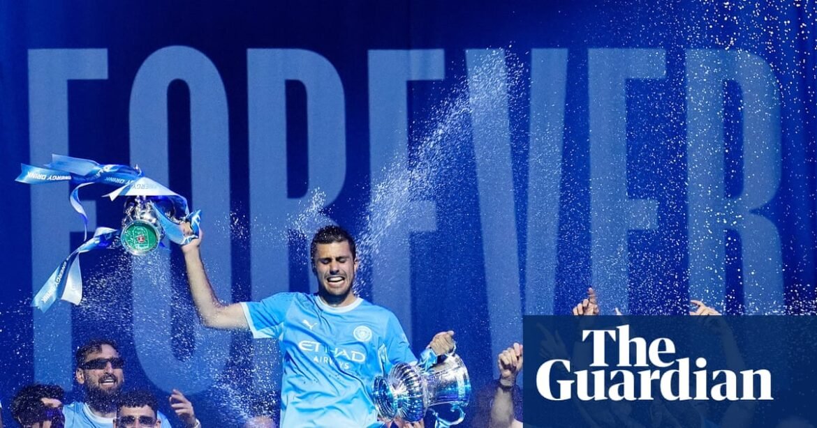 Retaining Rodri is key to Manchester City success under Enzo Maresca | Manchester City