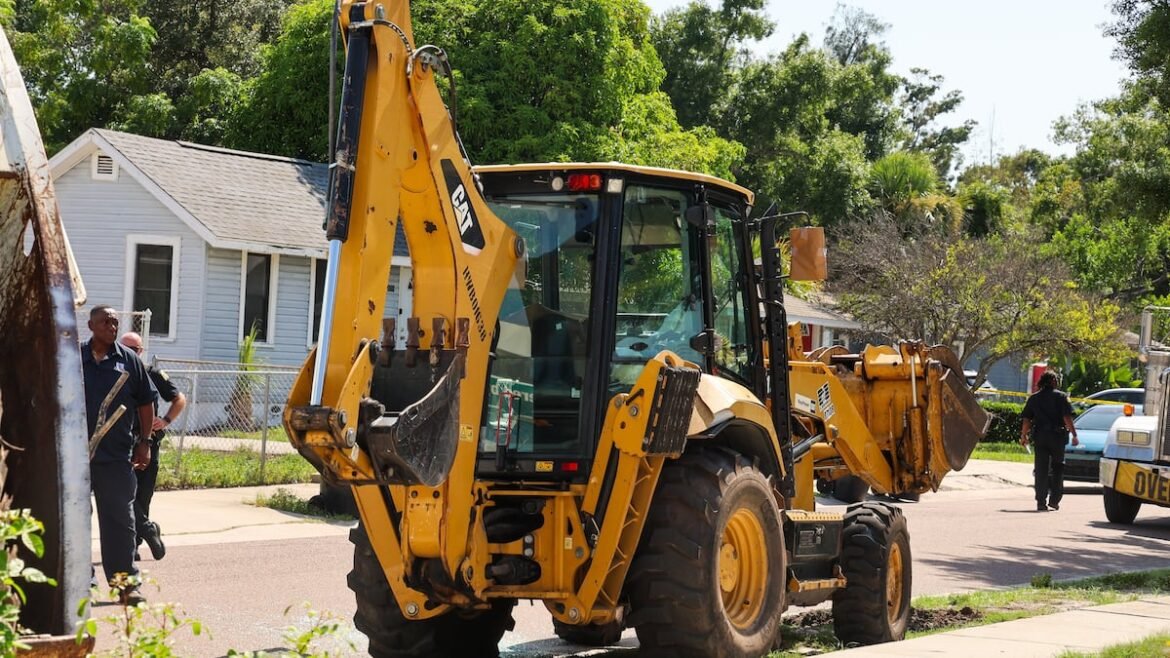 St. Pete sanitation worker fatally shot in front-end loader, police say