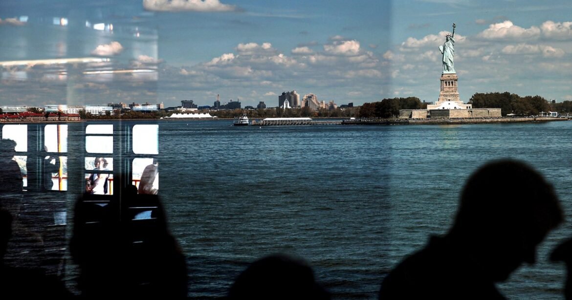 Staten Island v. New York City With Revisionist History – Mother Jones