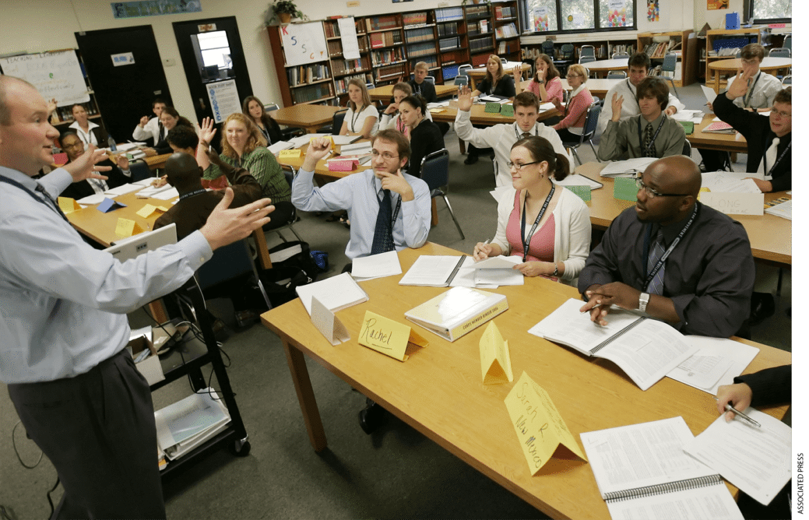 Teach For America recruits participate in a training session in Houston in 2006.