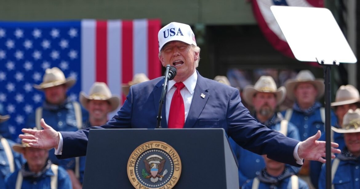 The Presidency Is Making Trump Exponentially Richer – Mother Jones