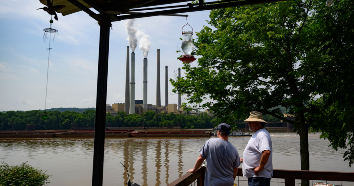 Trump’s EPA Wants Fewer People Asking Questions About Data Center Pollution – Mother Jones