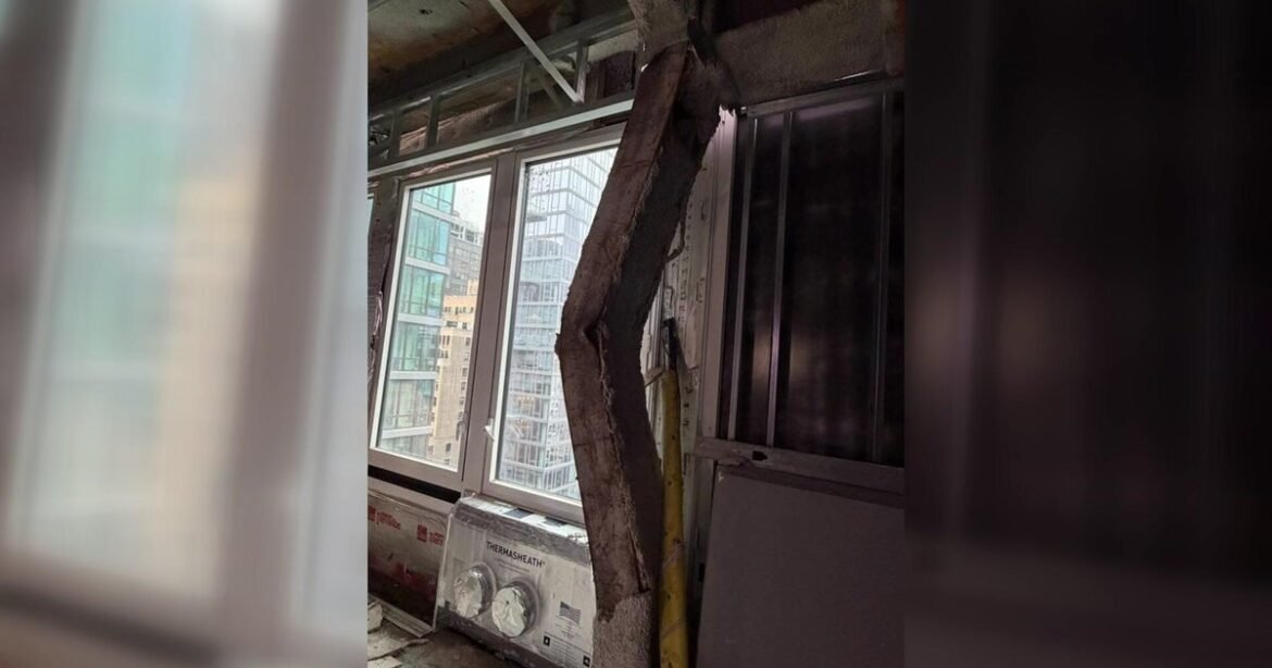 Unstable building on East 42nd Street forces multiple evacuations in Midtown Manhattan