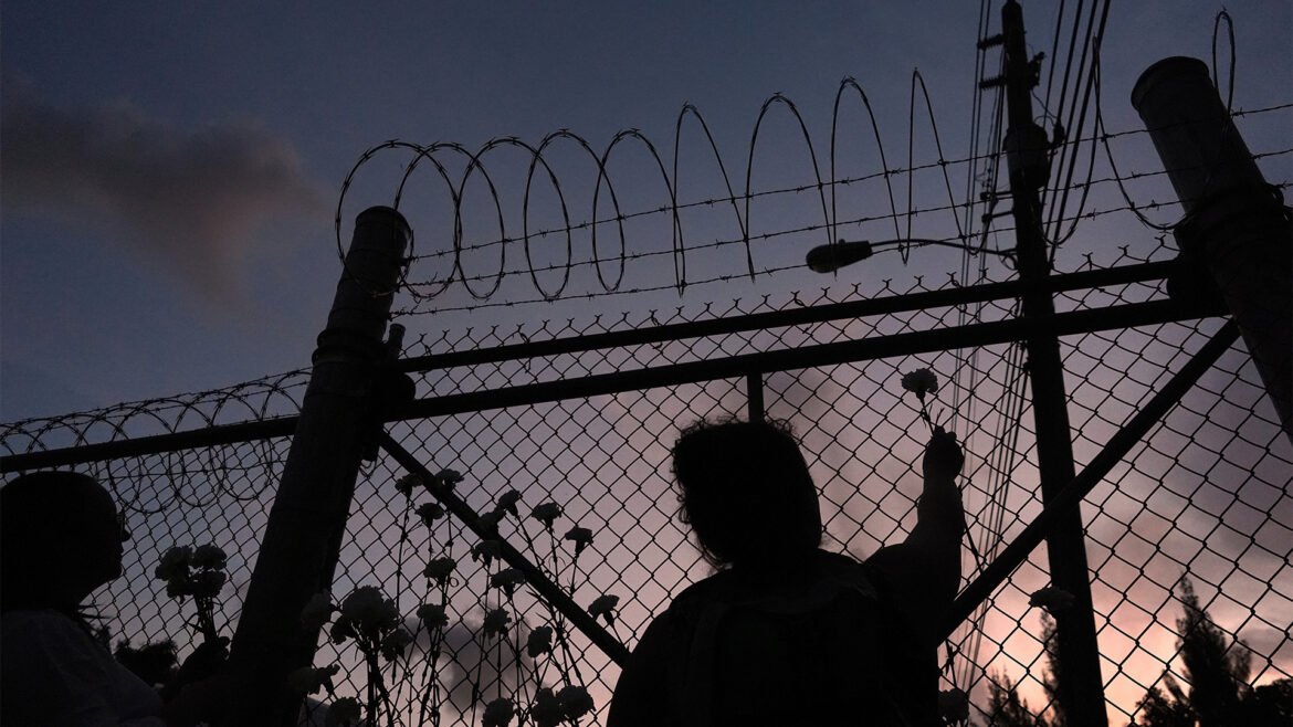 Why advocates want an end to all immigrant detention
