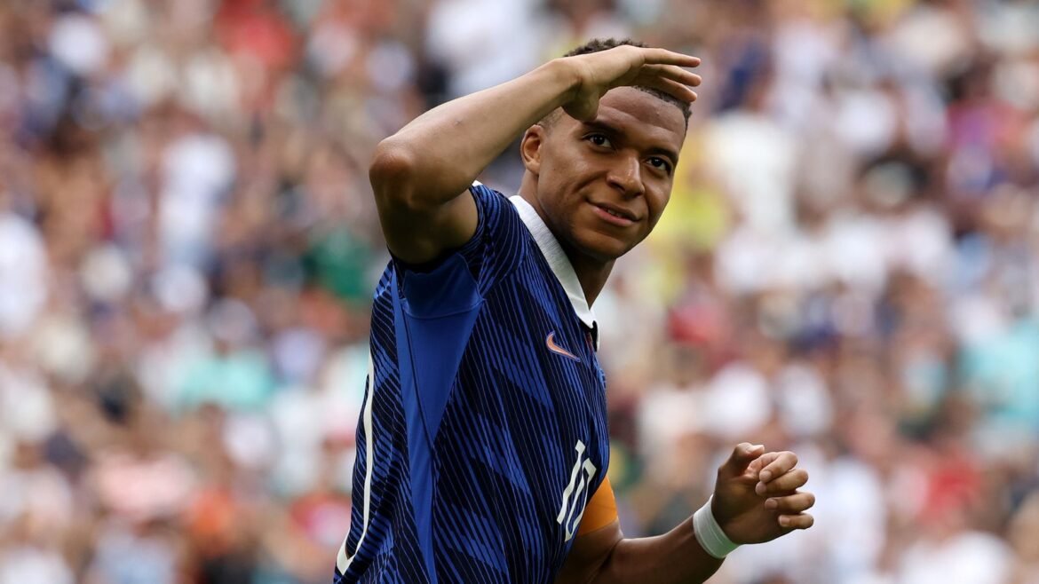 World Cup 2026 Golden Boot race: Kylian Mbappe pulls two goals clear of Lionel Messi ahead of World Cup final | Football News