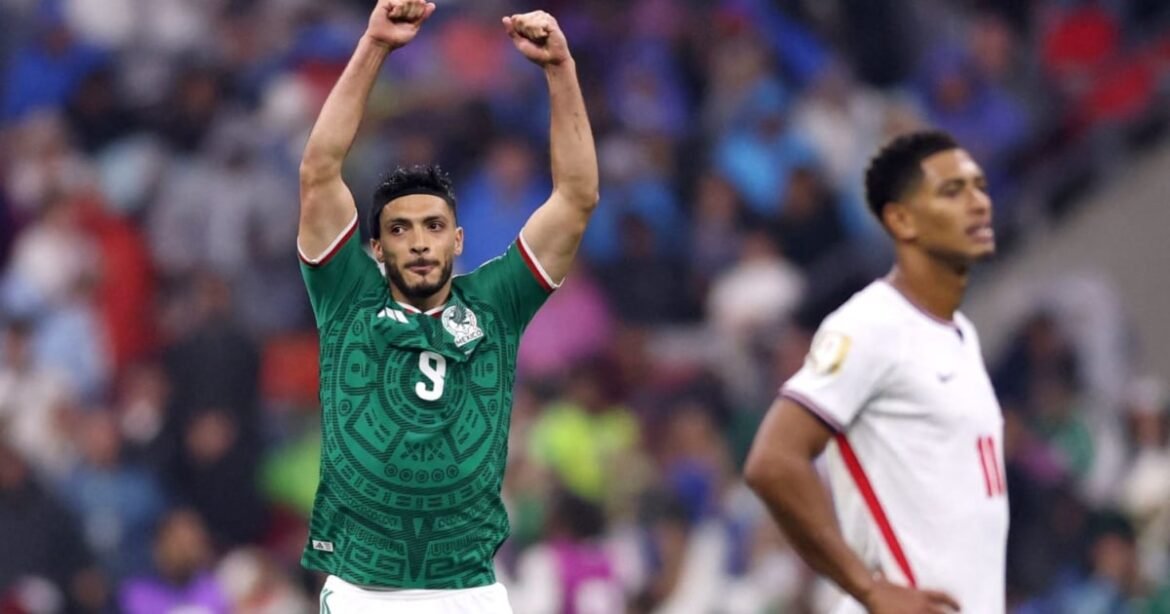 ¡Raúl Jiménez! El delantero marca desde los once pasos y acerca a México