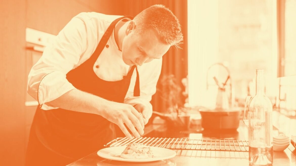 5 side-hustle businesses that can generate up to six figures